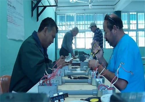 Centro de Capacitación ofrece 34 cursos especializados en 3 meses